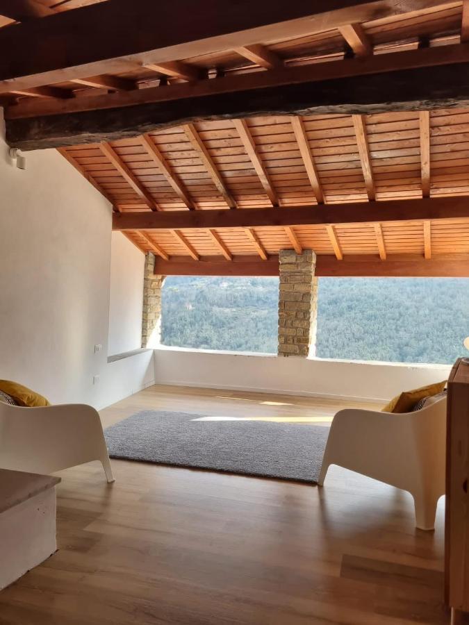 House In The Medieval Village Apricale Buitenkant foto